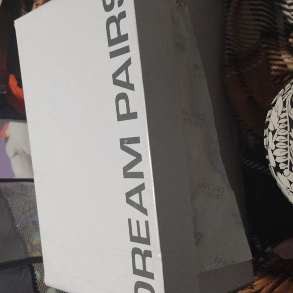 Dream Pairs Rainbow Pink & Blue Gradient Sneakers Unisex Size 10 W/ 8.5 M NWT - Picture 6 of 6